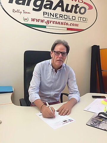 Guarda il profilo di